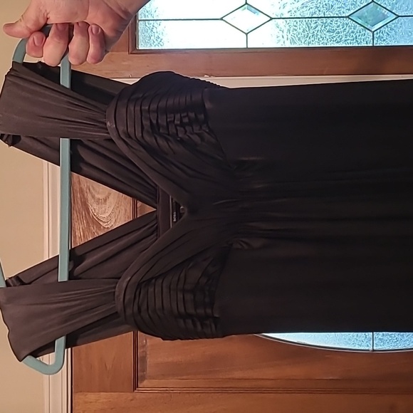 BCBGMaxazria long black gown size Medium - Picture 4 of 11